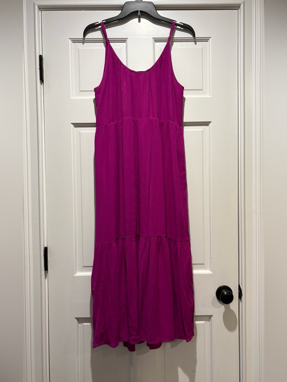 NWT LOFT Small Fuchsia Spaghetti Strap Tiered Maxi Dress - Picture 12 of 13